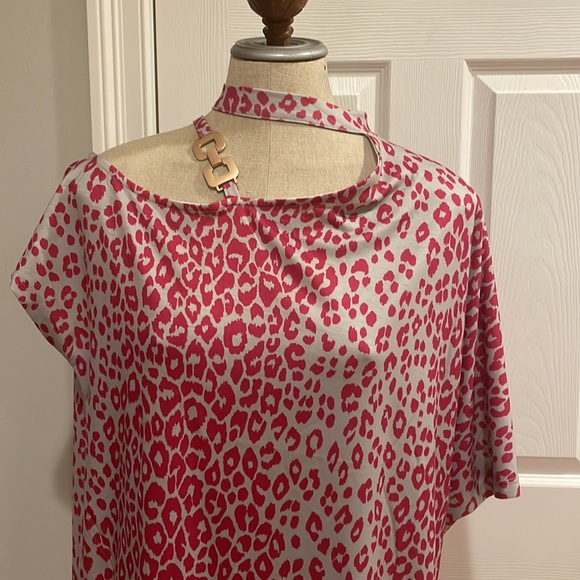 Made with love blouse leopard animal print pink women’s size M medium Brand new - Picture 2 of 9